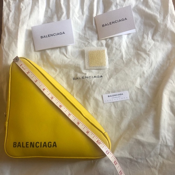 New authentic Balenciaga Clutch - Picture 6 of 10